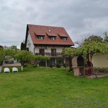 Villa Siret Sendreni Kültér fotó