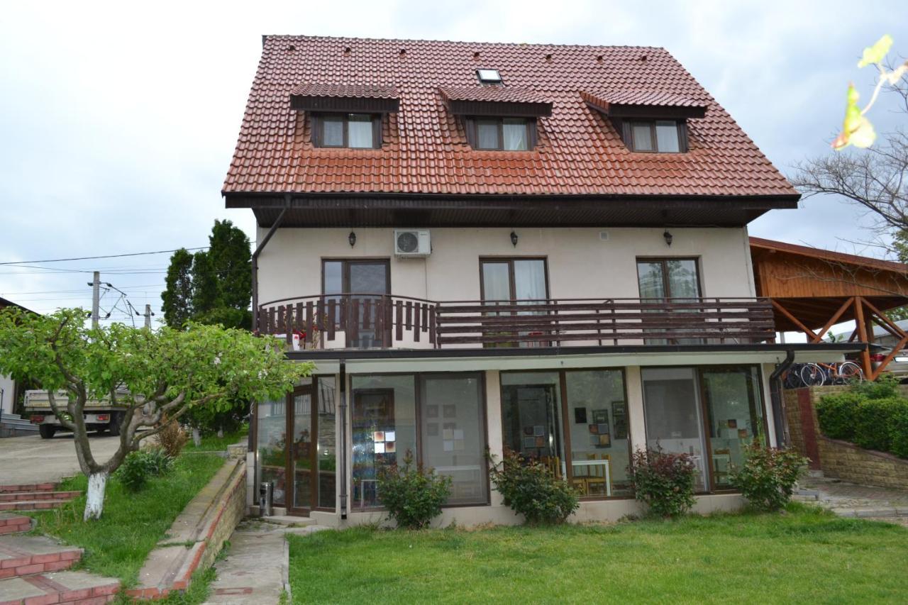 Villa Siret Sendreni Kültér fotó