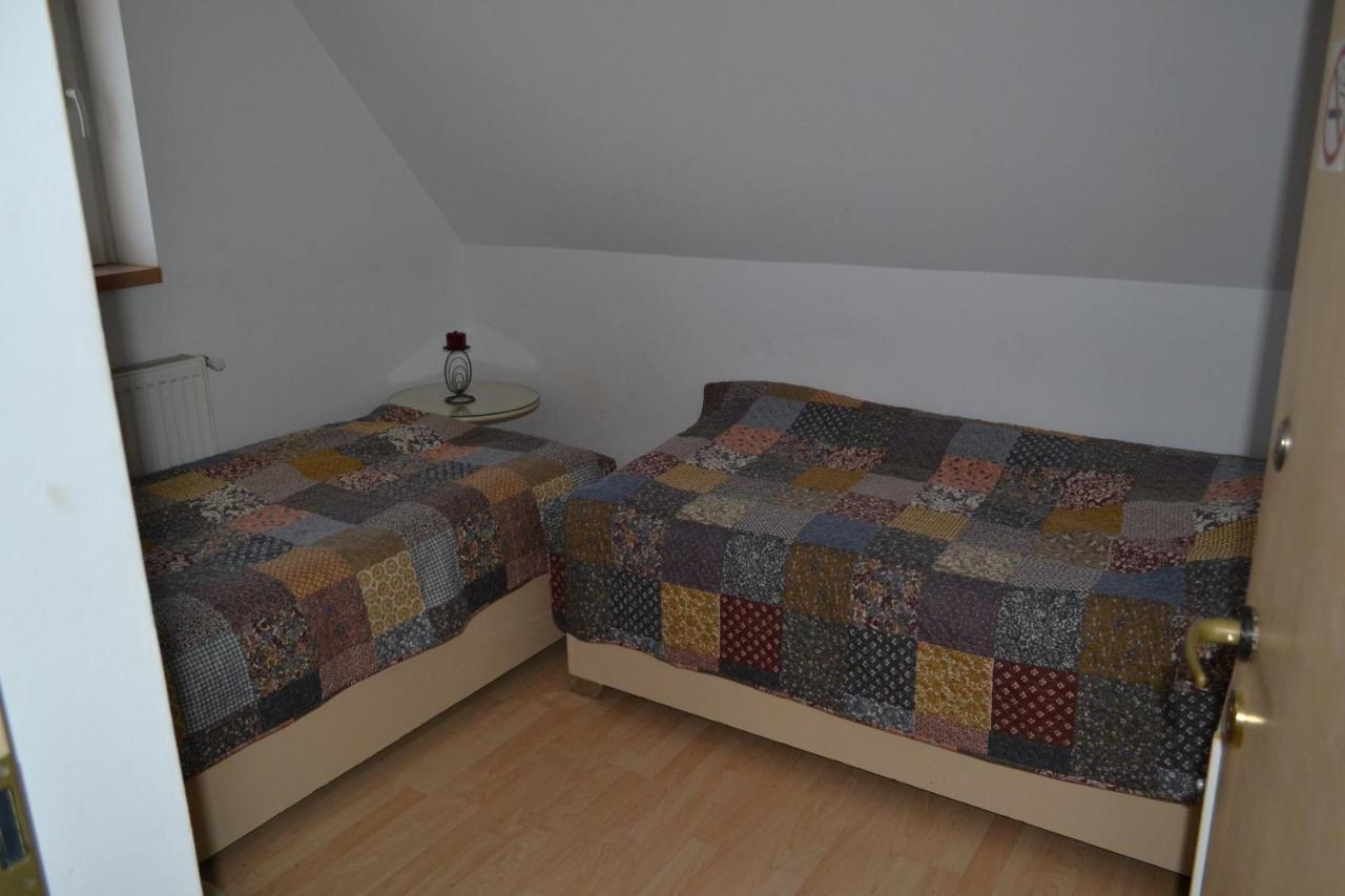 Villa Siret Sendreni Kültér fotó